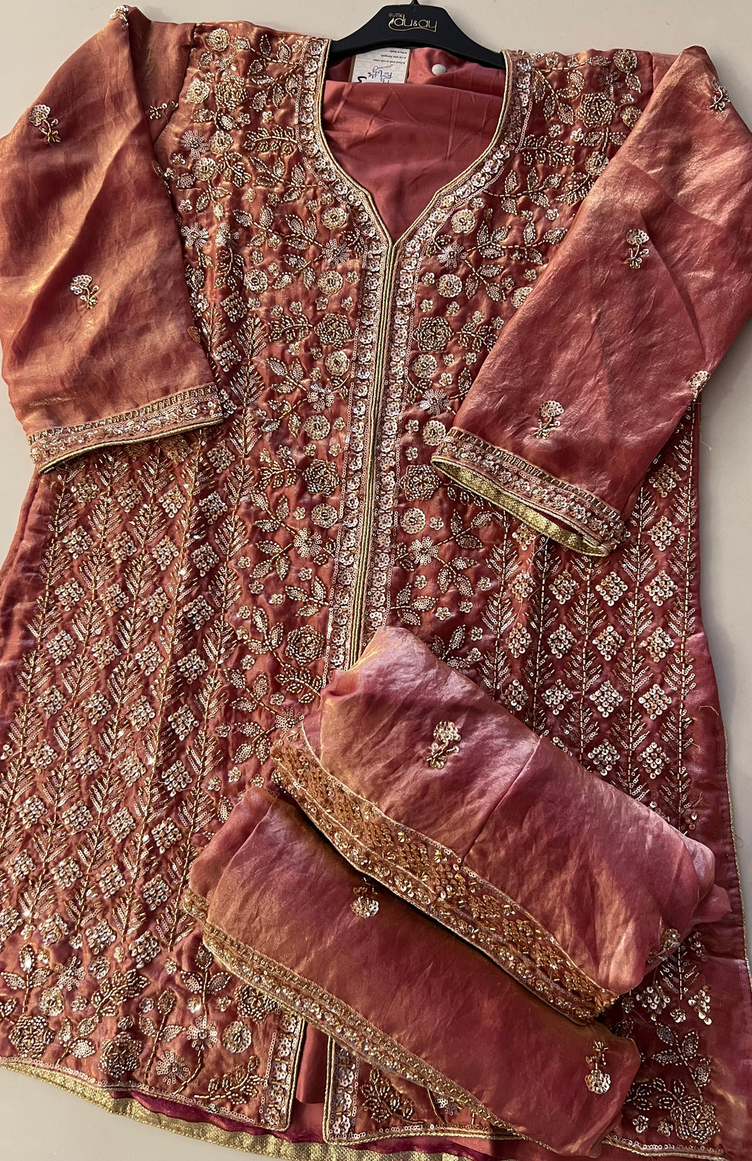 DOLLY DESIGNER SUIT - MZ05