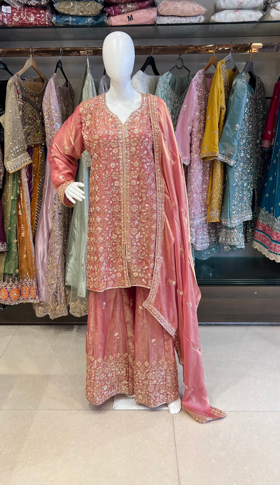 DOLLY DESIGNER SUIT - MZ05