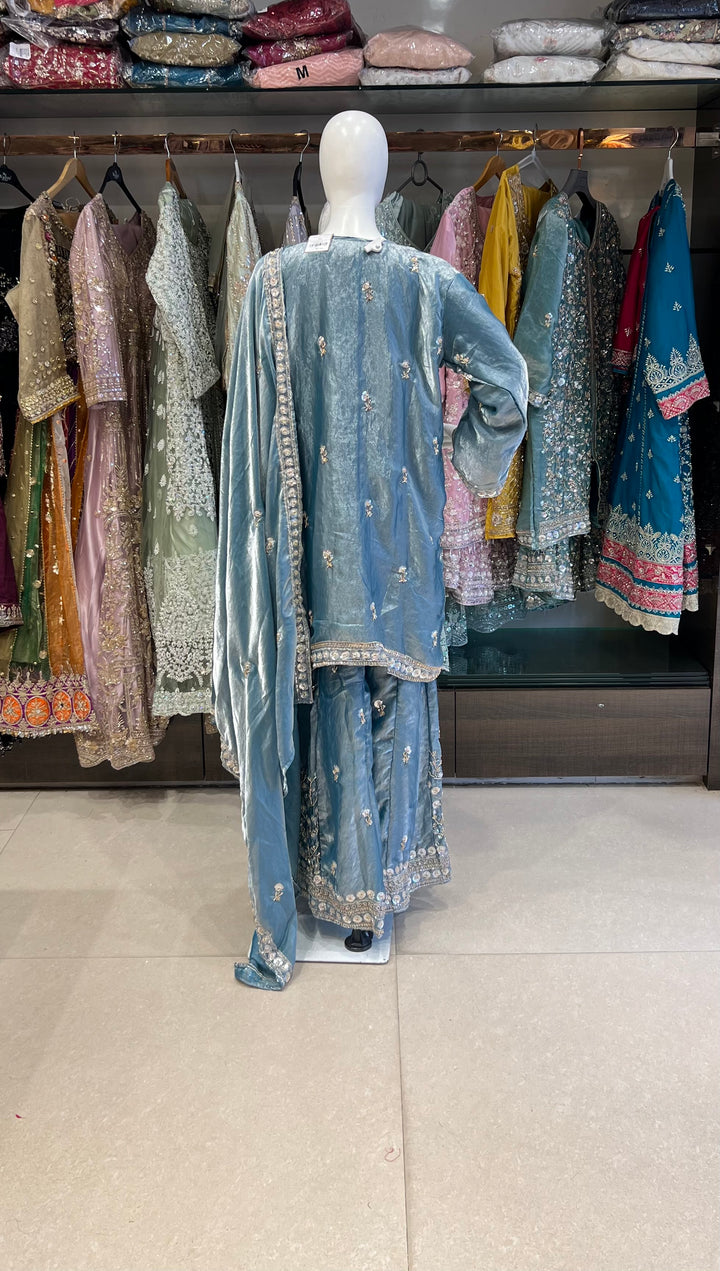 NISHA DESIGNER SUIT - MZ04