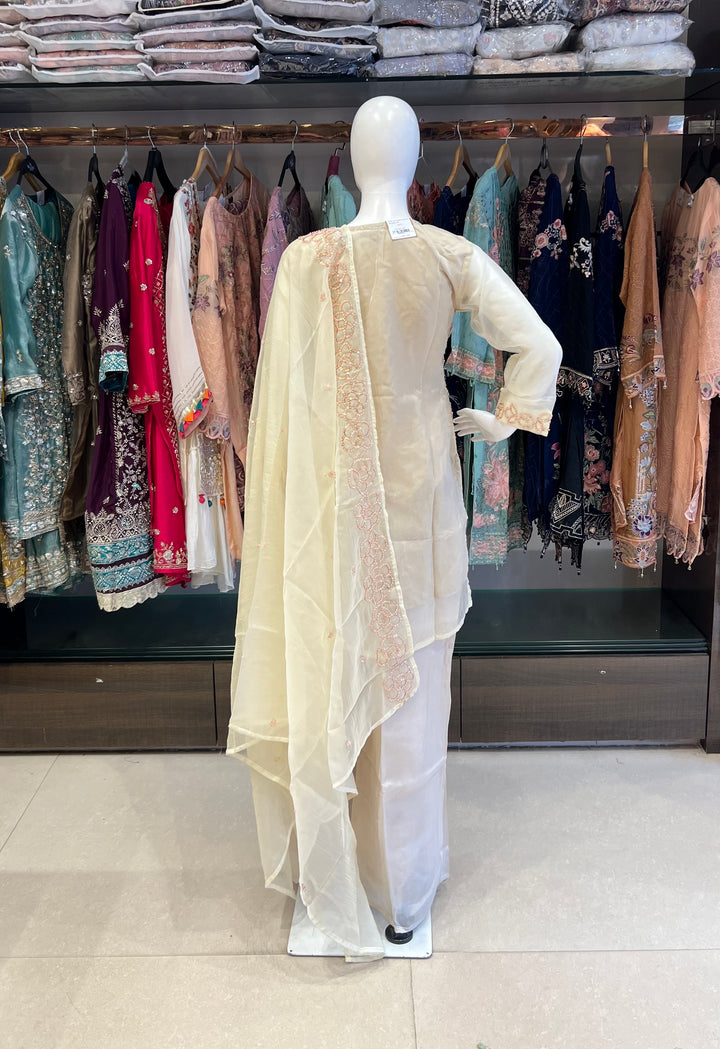 AZRA ROSE LUXURY DESIGNER FESTIVE PARTY WEAR SUIT - MDFY116