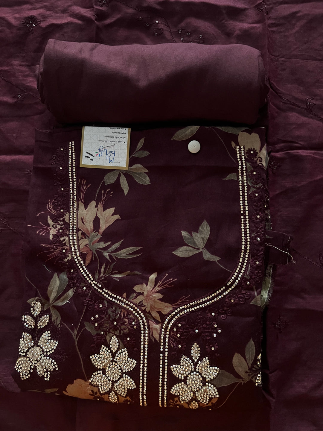 DESIGNER COTTON  METERIAL SUIT - BTB011