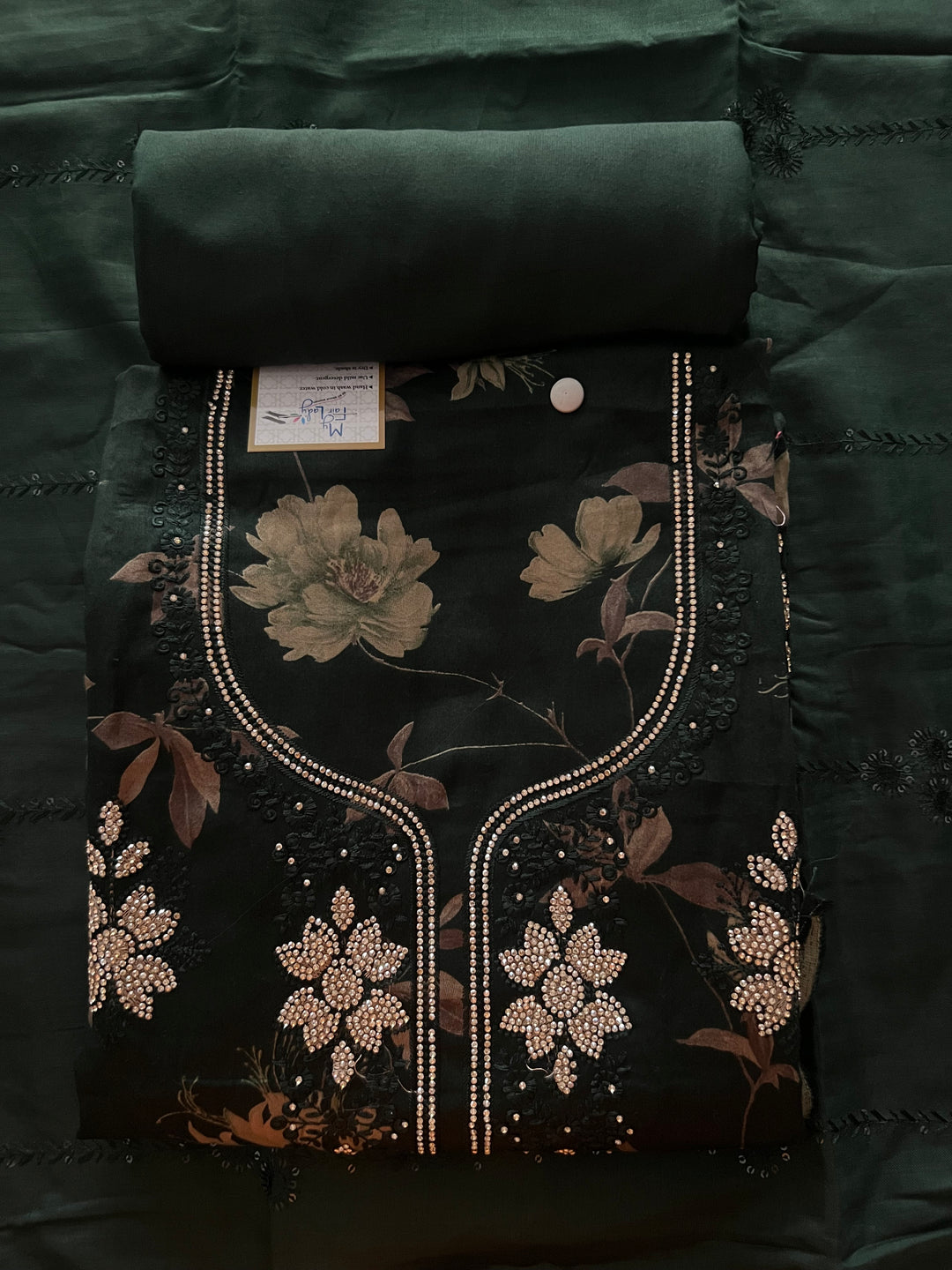 DESIGNER COTTON  METERIAL SUIT - BTB011