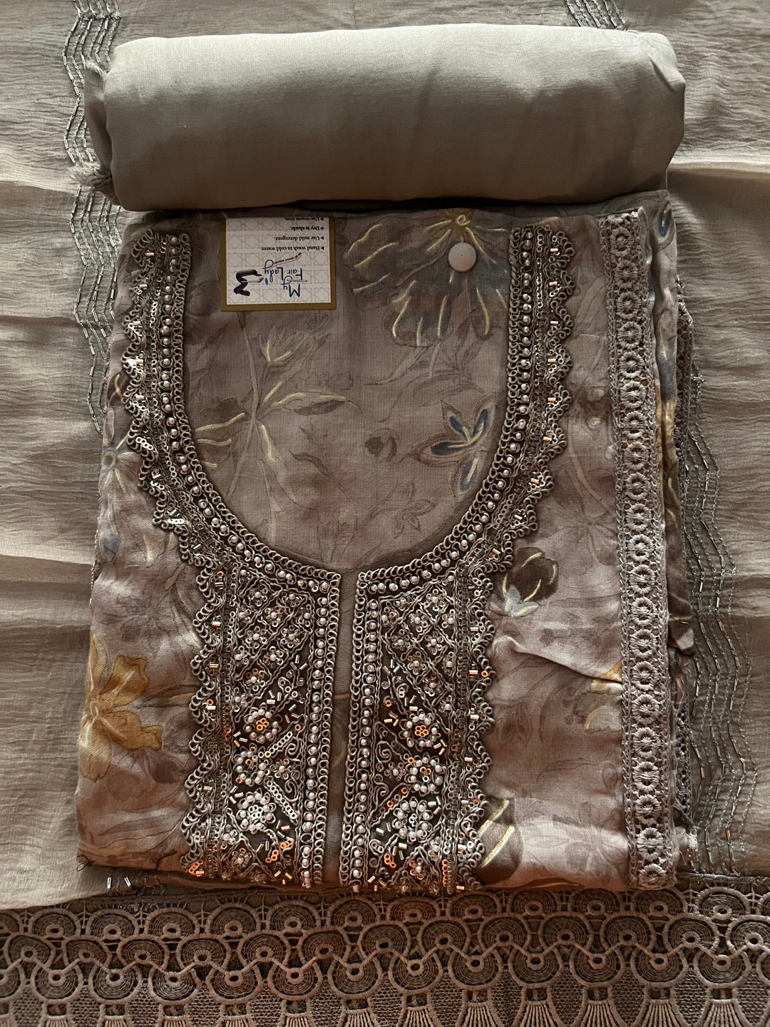 DESIGNER COTTON  METERIAL SUIT - BTB03/A