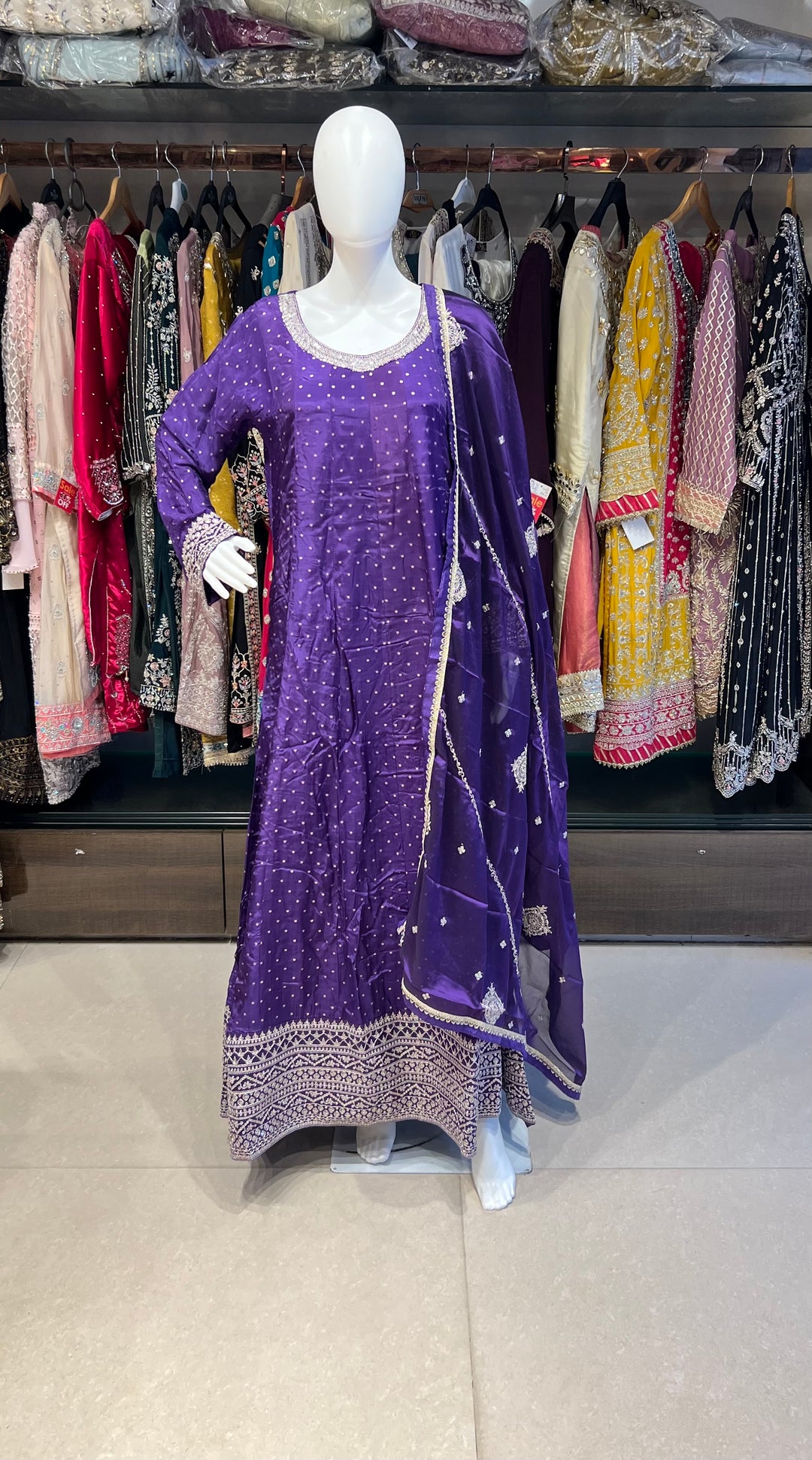 WORK DESIGNER GOWN - KHMF05