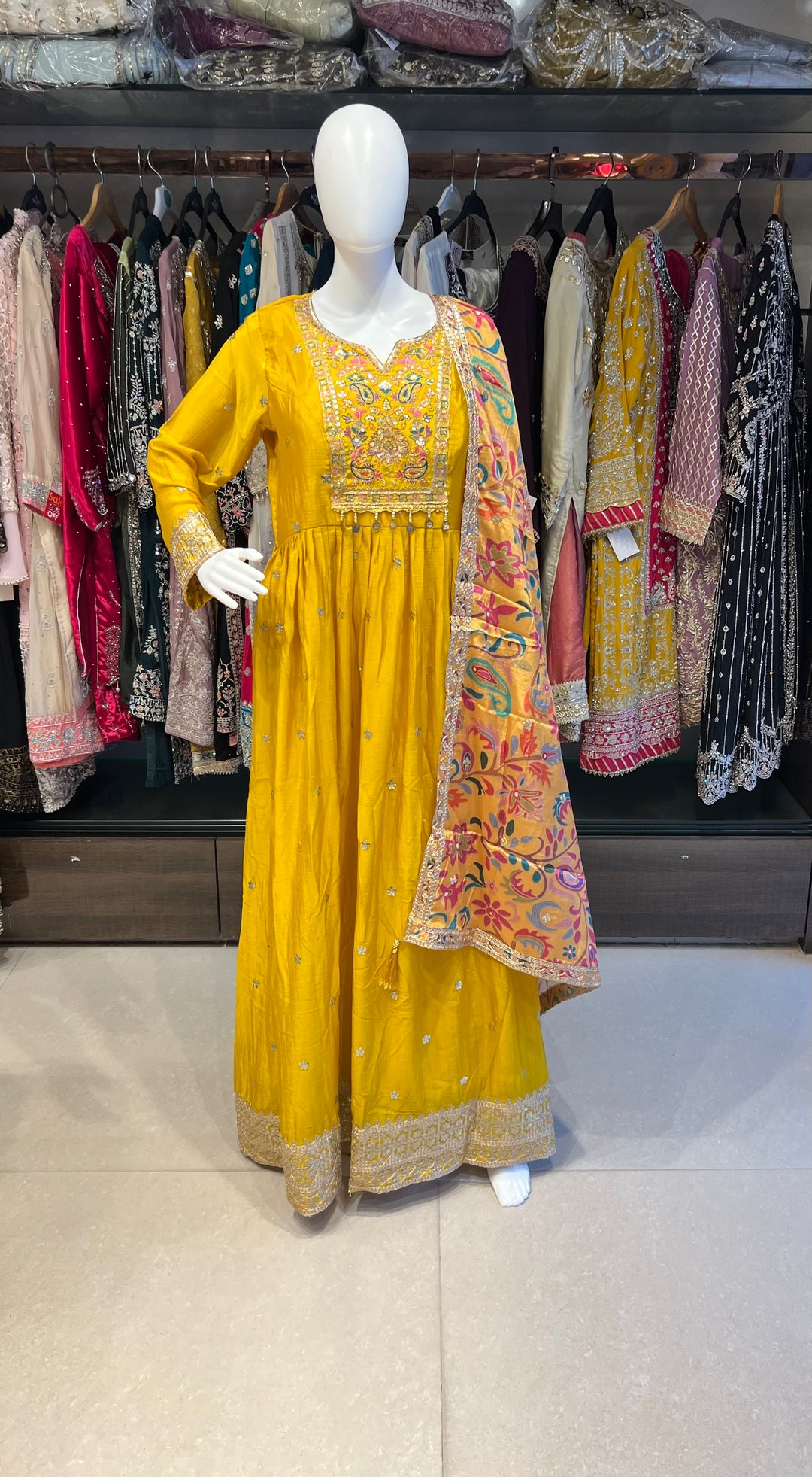 WORK DESIGNER GOWN - KHMF06