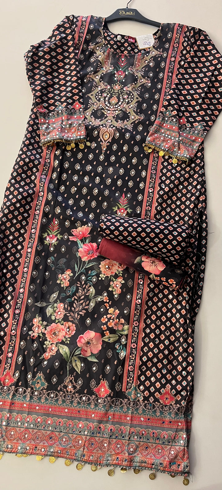 PURE CREPE MIRROR WORK DESIGNER SUIT-IKKN02