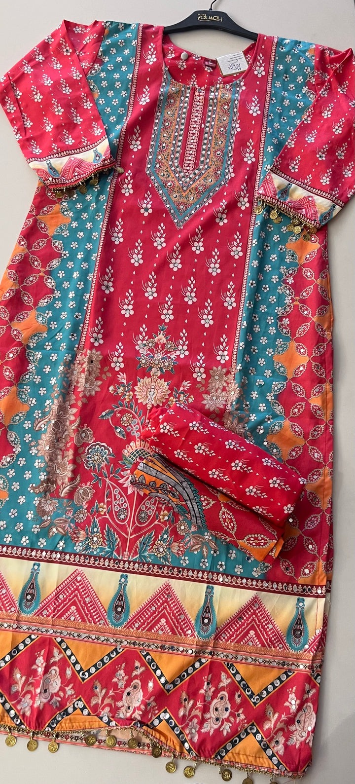 PURE CREPE DESIGNER SUIT-IKKN02