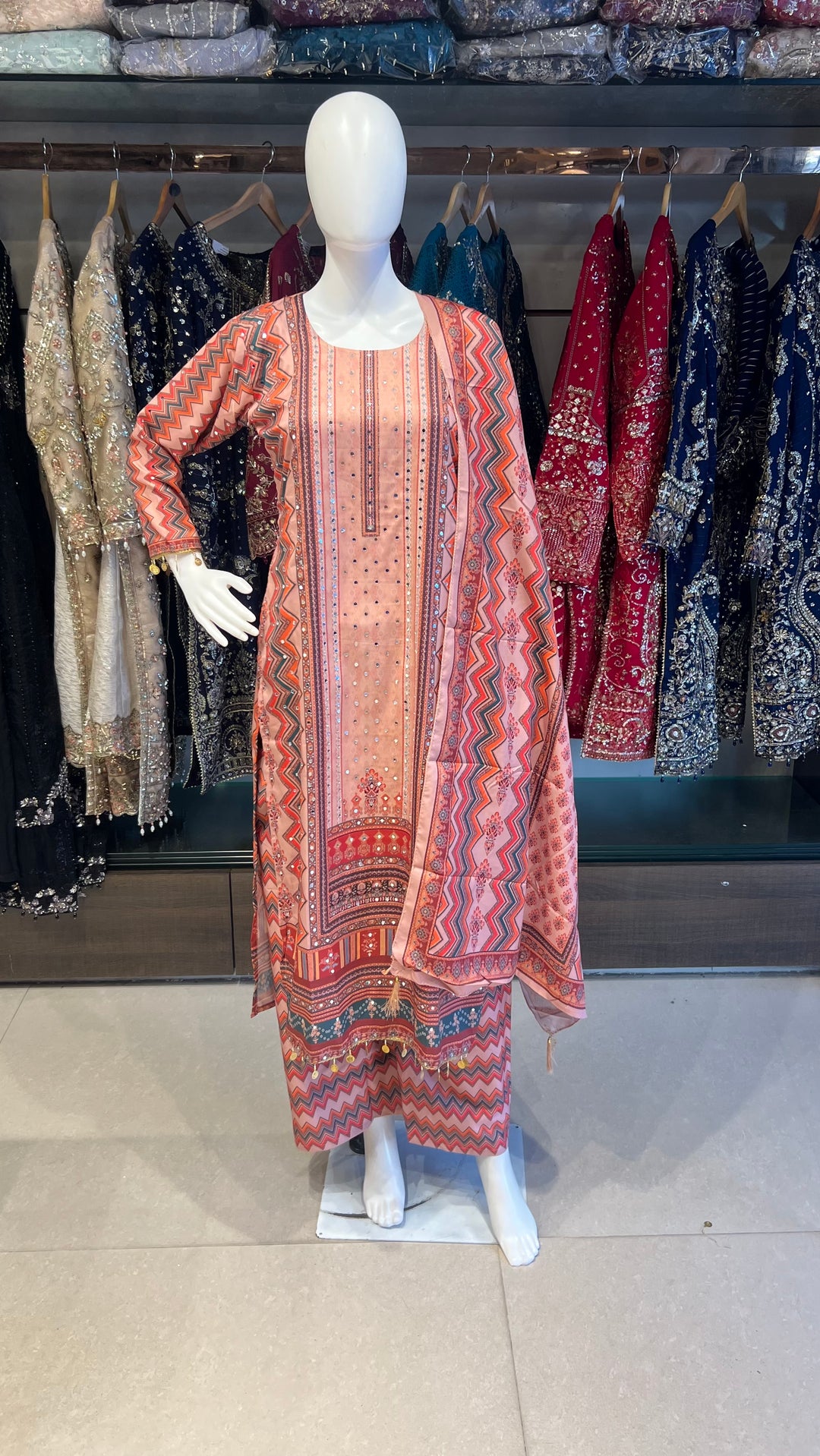 PURE CREPE DESIGNER SUIT-IKKN02