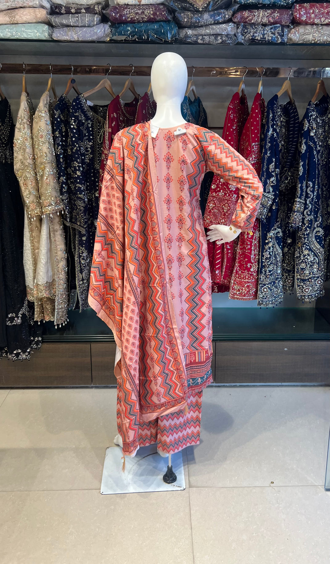 PURE CREPE DESIGNER SUIT-IKKN02