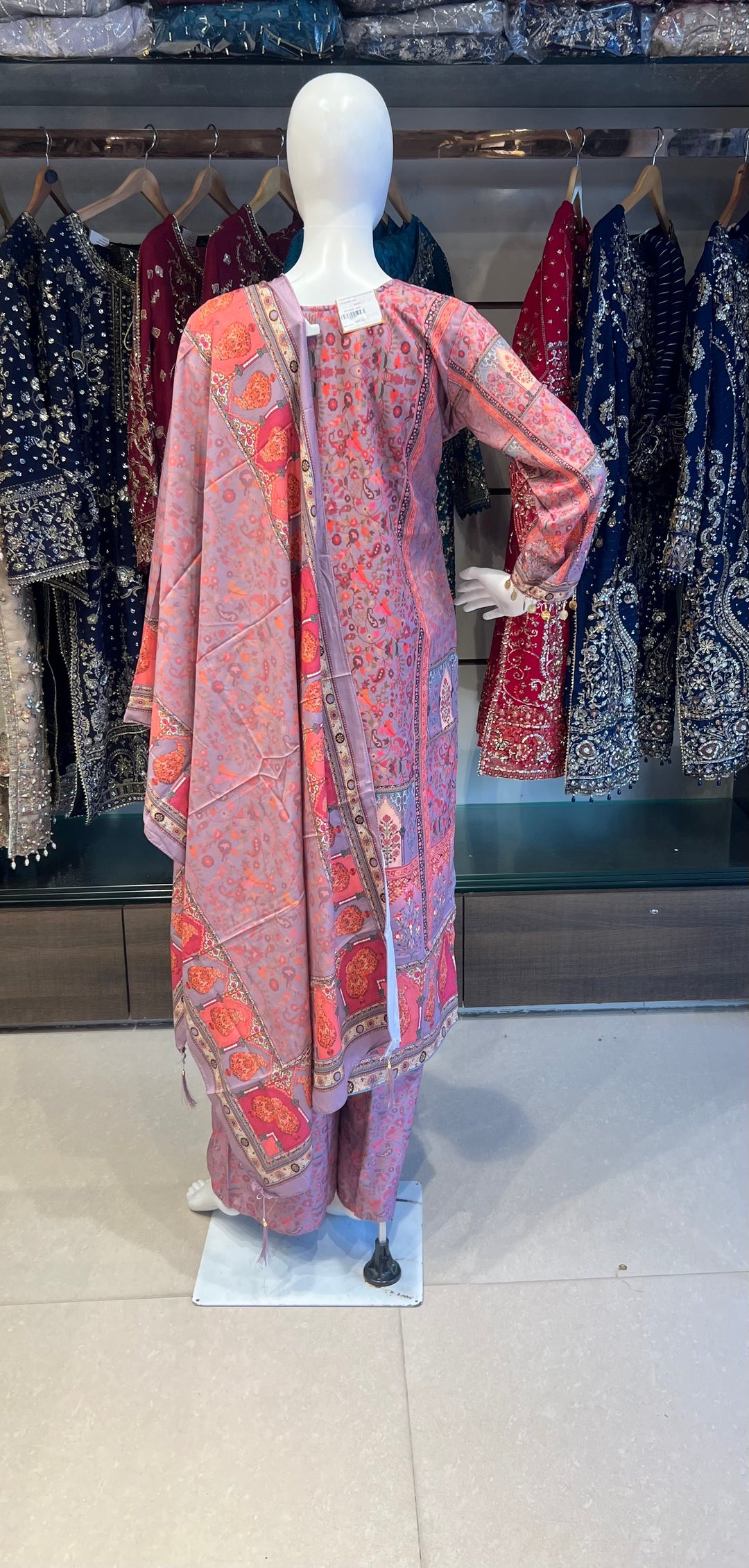 PURE CREPE DESIGNER SUIT-IKKN02