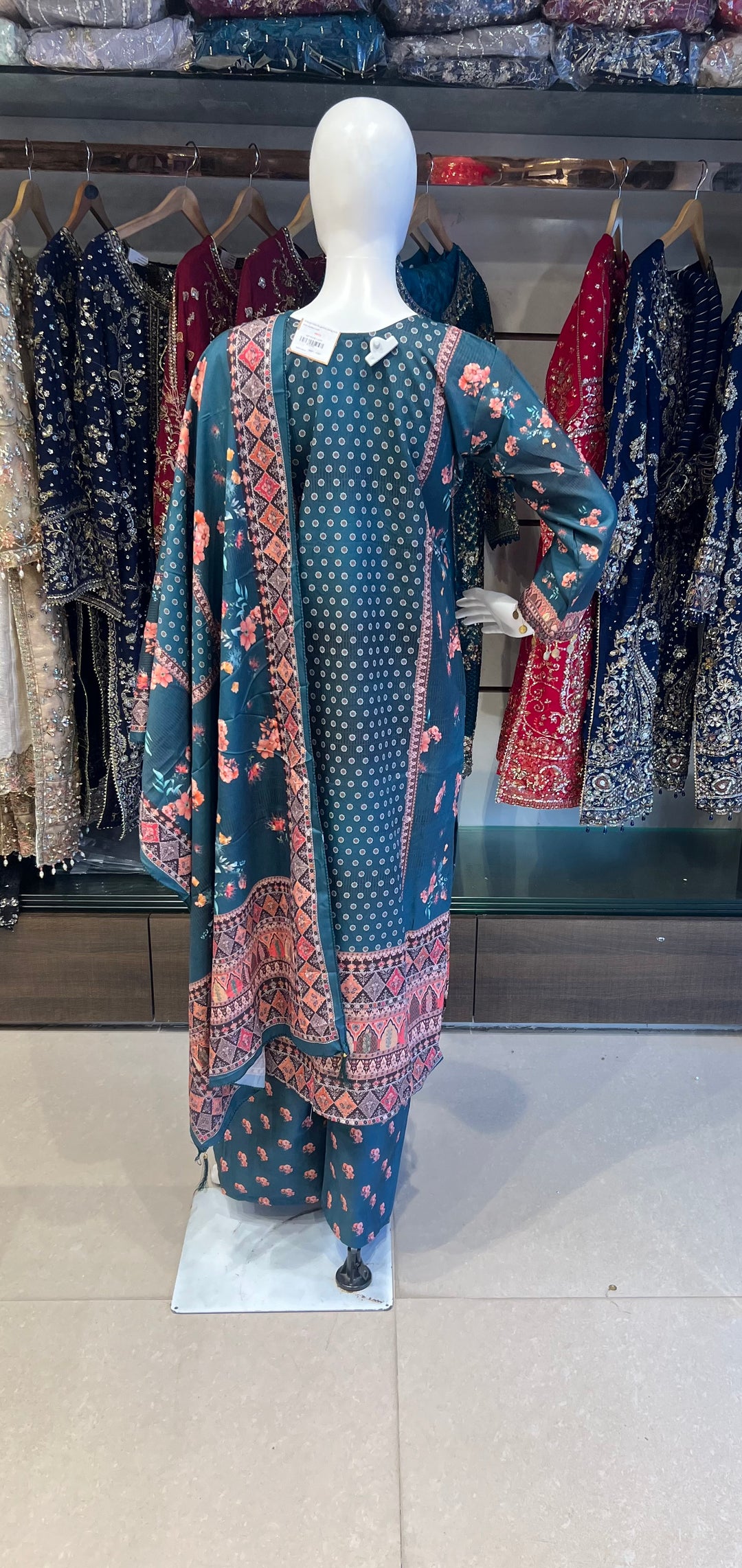 PURE CREPE DESIGNER SUIT-IKKN02