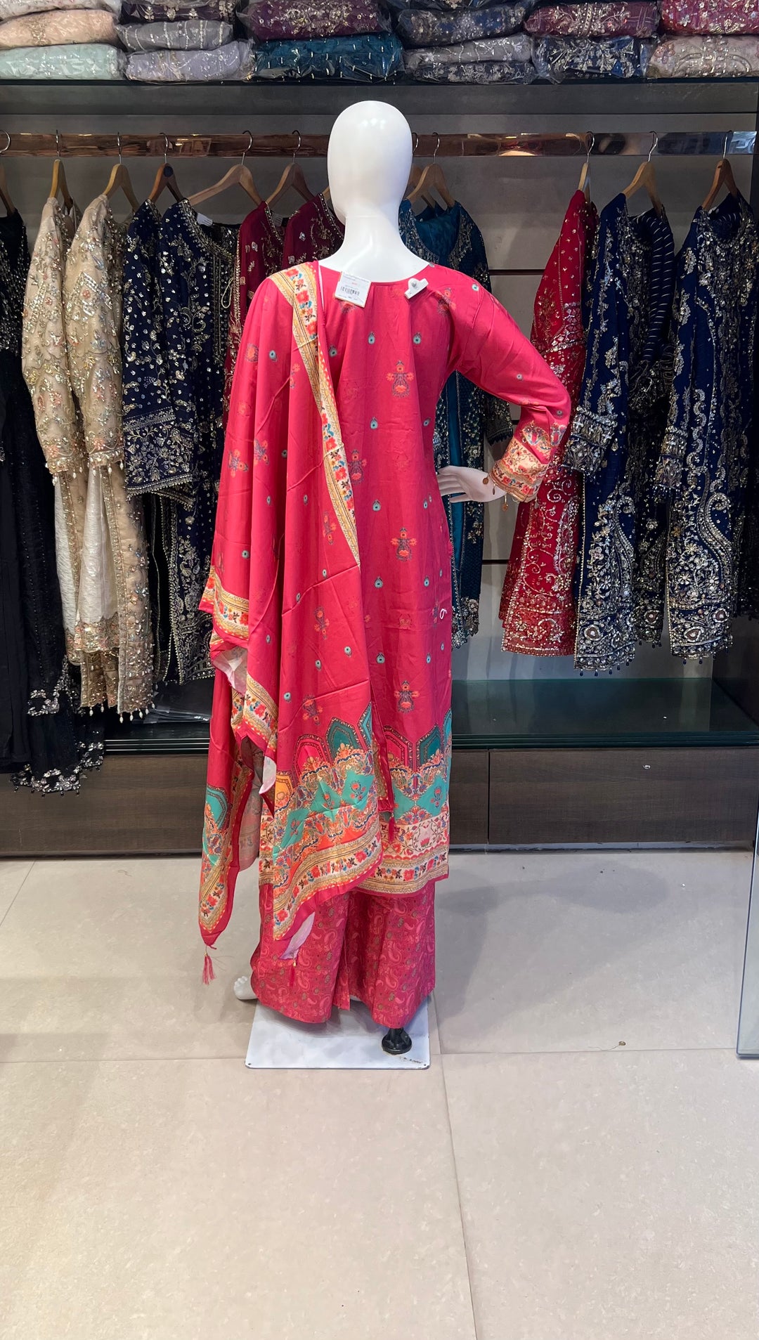 PURE CREPE DESIGNER SUIT-IKKN02