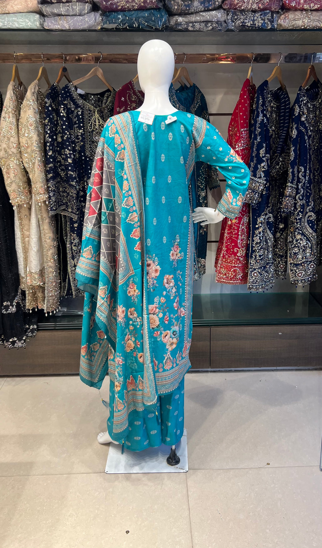 PURE CREPE DESIGNER SUIT-IKKN02