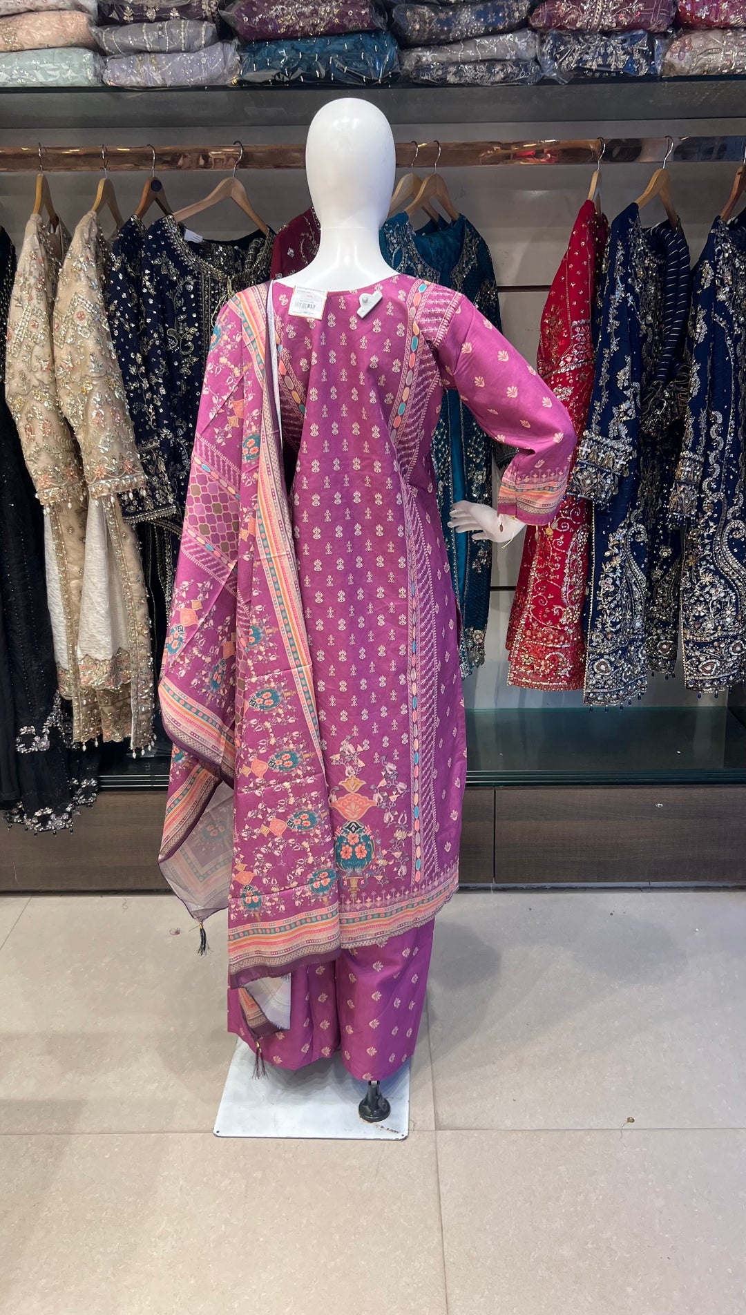 PURE CREPE DESIGNER SUIT-IKKN02