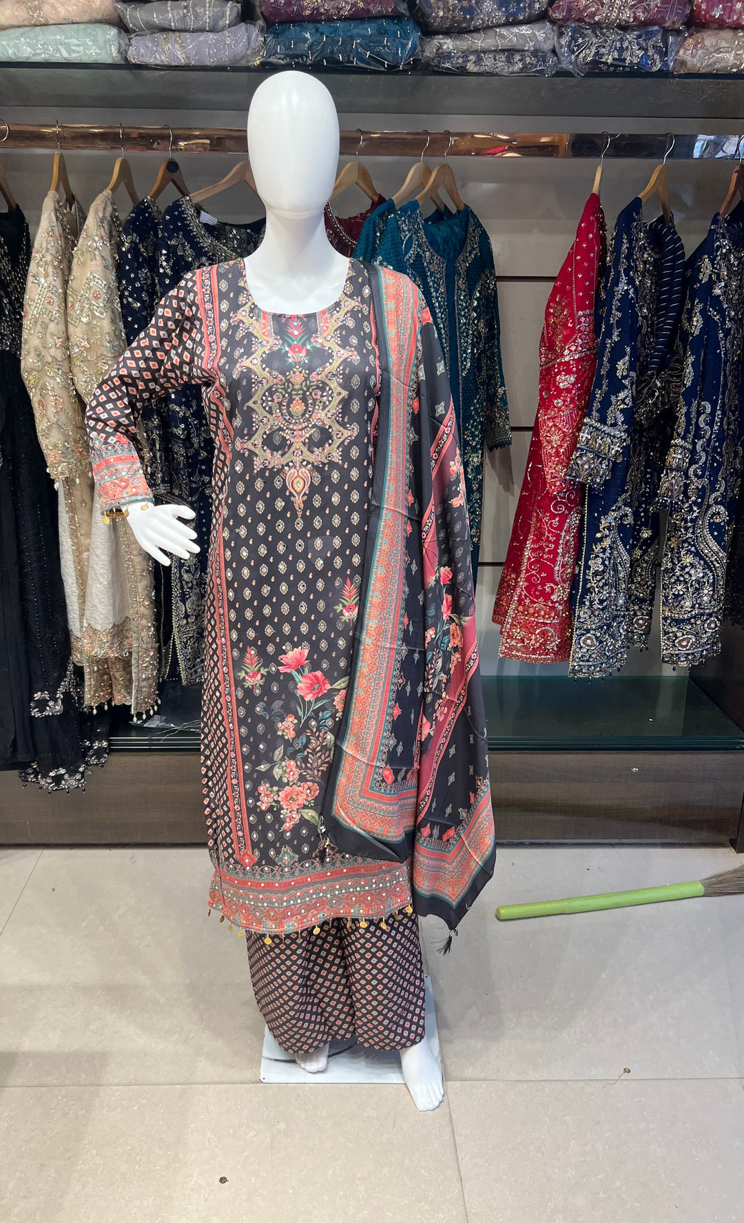 PURE CREPE MIRROR WORK DESIGNER SUIT-IKKN02