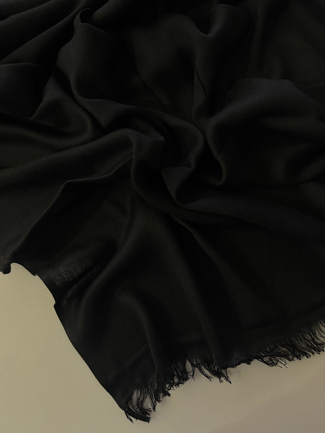 SOFT PASHMINA PREMIUM PLAIN HIJABS RESTOCKED(2 METERS LONG HIJAB)-DSR21