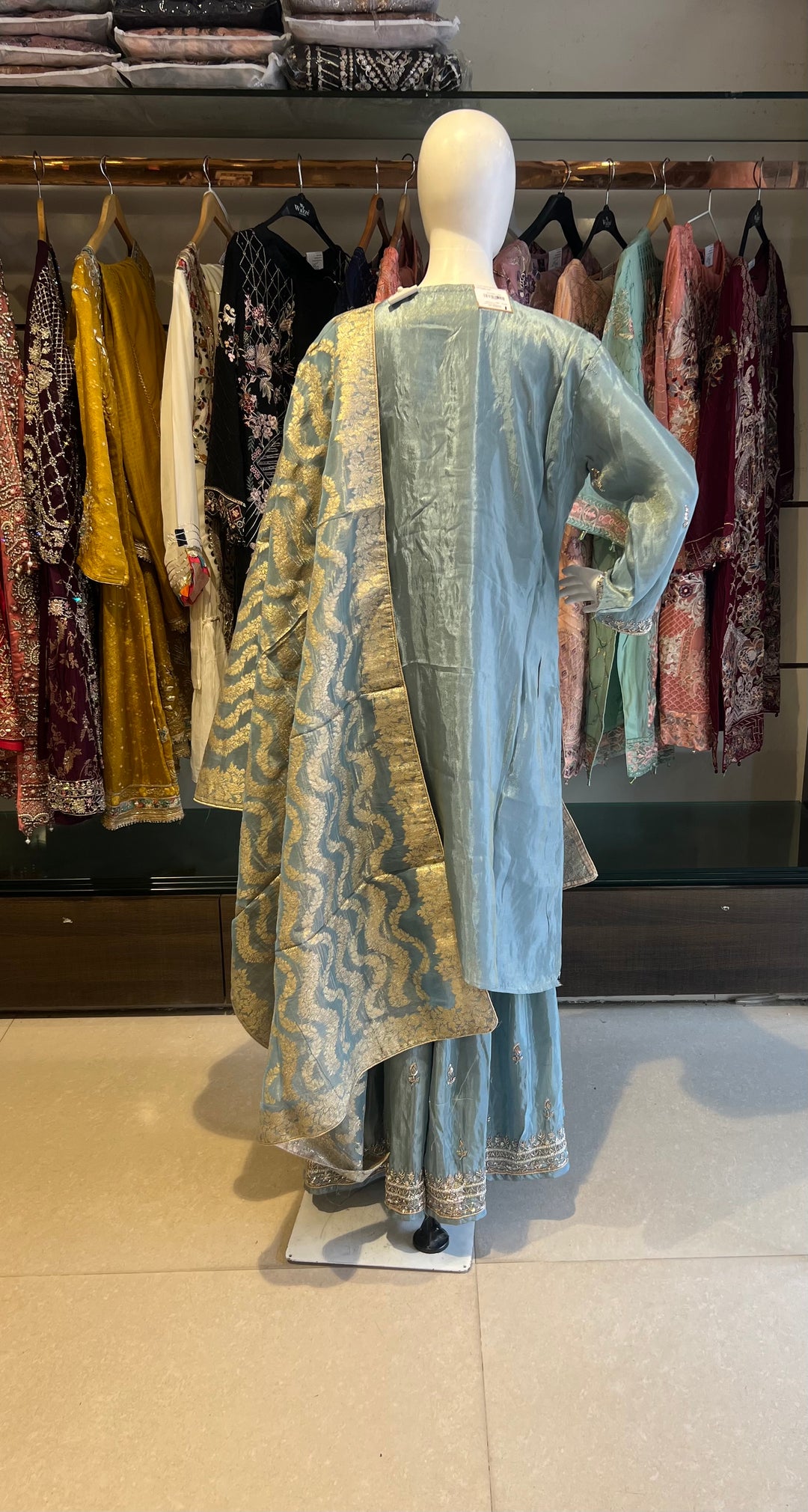 FARAH LUXURY DESIGNER FESTIVE PARTY WEAR SUIT - IKIK01