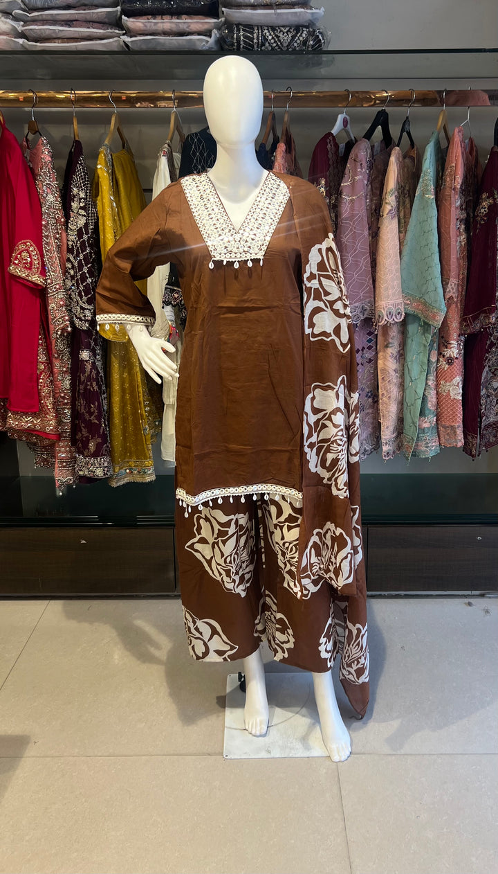 ELEGANT FLORAL 3-PIECE SUIT SET - KASH06