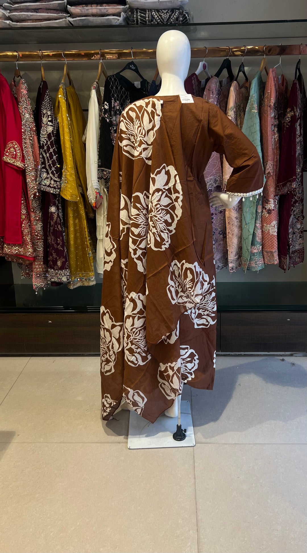 ELEGANT FLORAL 3-PIECE SUIT SET - KASH06