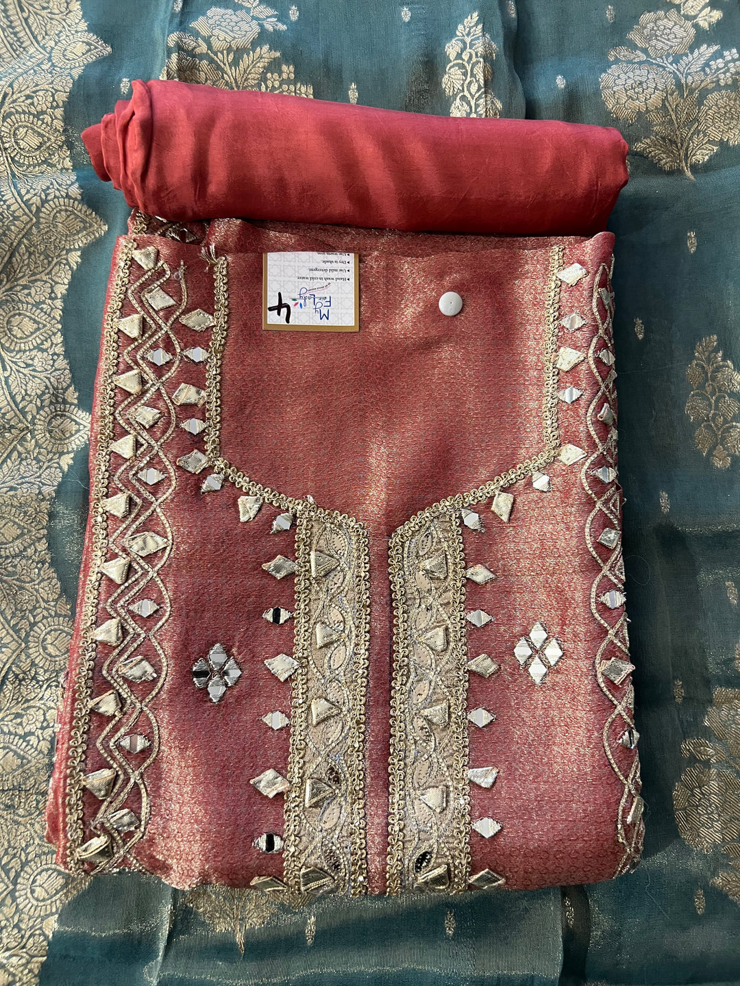 DESIGNER UNSTITCHED DRESS MATERIAL-MAMT04