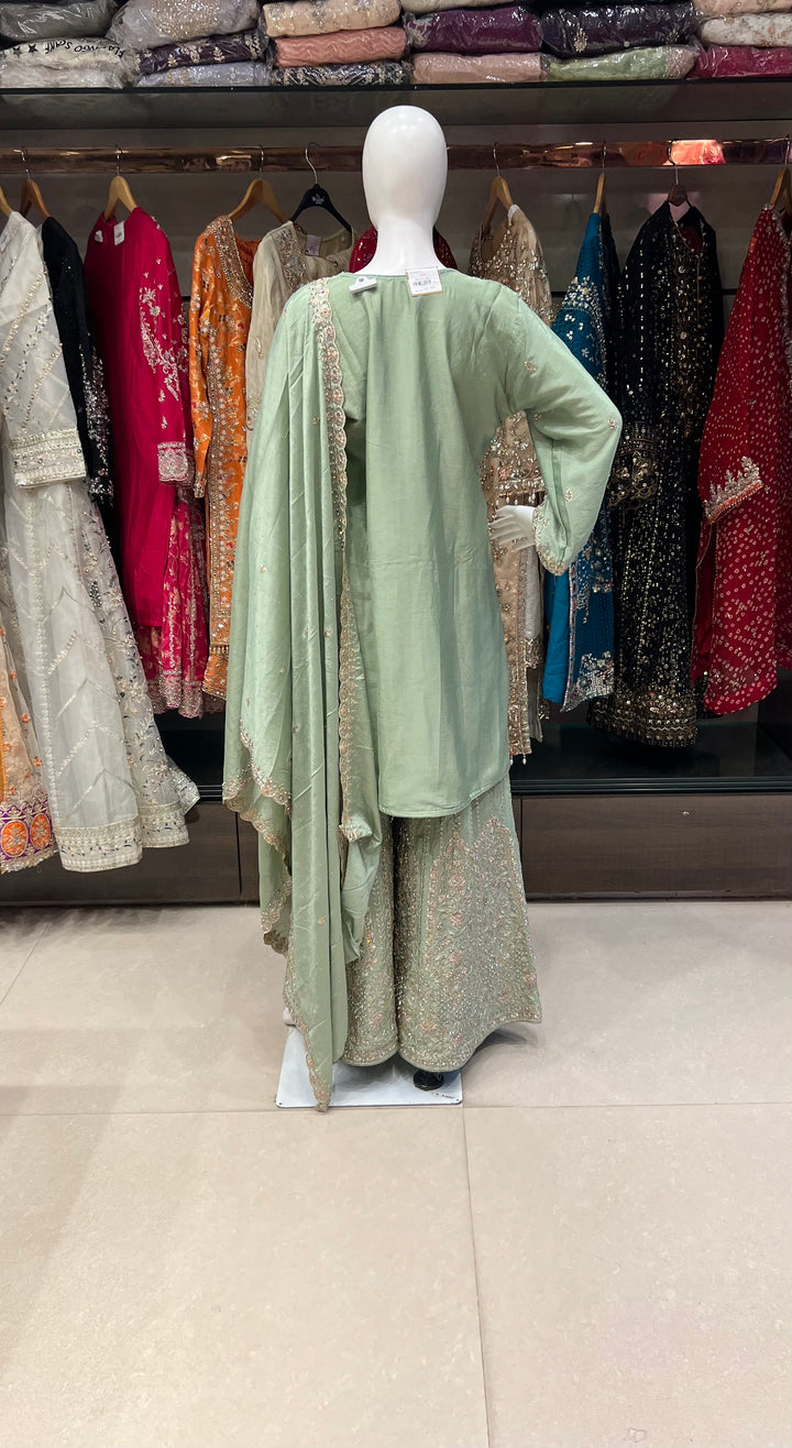 HAND WORK DESIGNER SUIT - MZS02