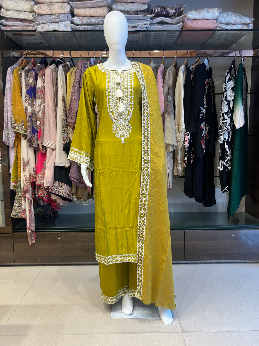 MAHEK DESIGNER SUIT - IKES04