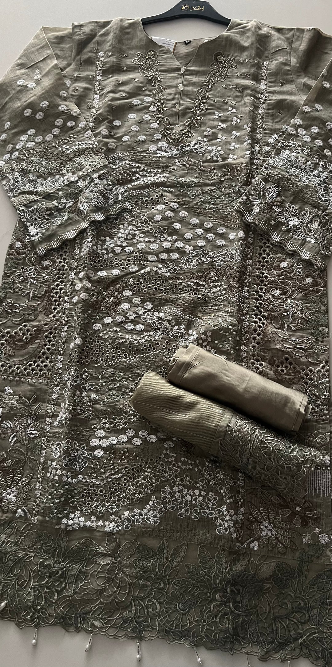 HAWA CLASSIC DESIGNER 3 -PIECE SUIT - AAF08