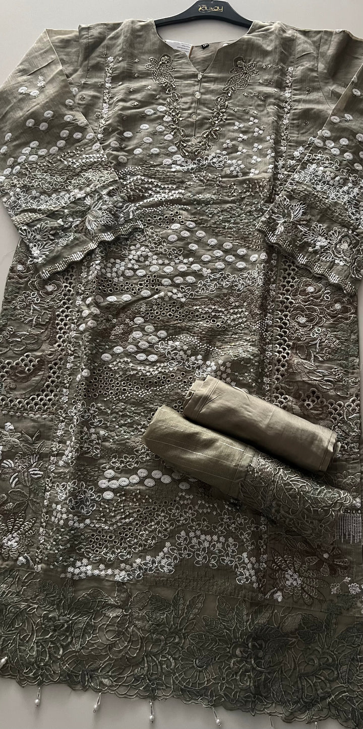 HAWA CLASSIC DESIGNER 3 -PIECE SUIT - AAF08