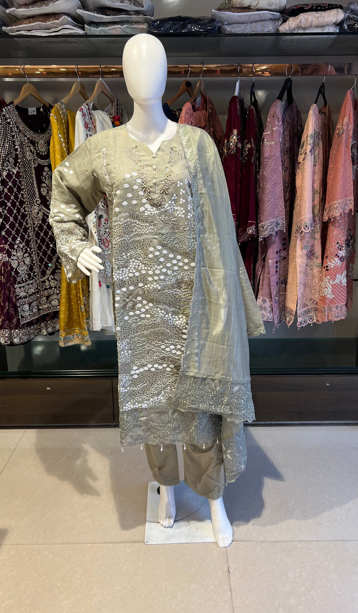 HAWA CLASSIC DESIGNER 3 -PIECE SUIT - AAF08