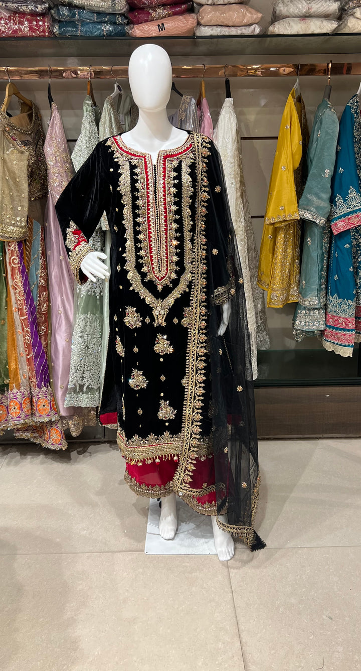 PAKISTANI KHUDABAKSH DESIGNER SUIT - KH01