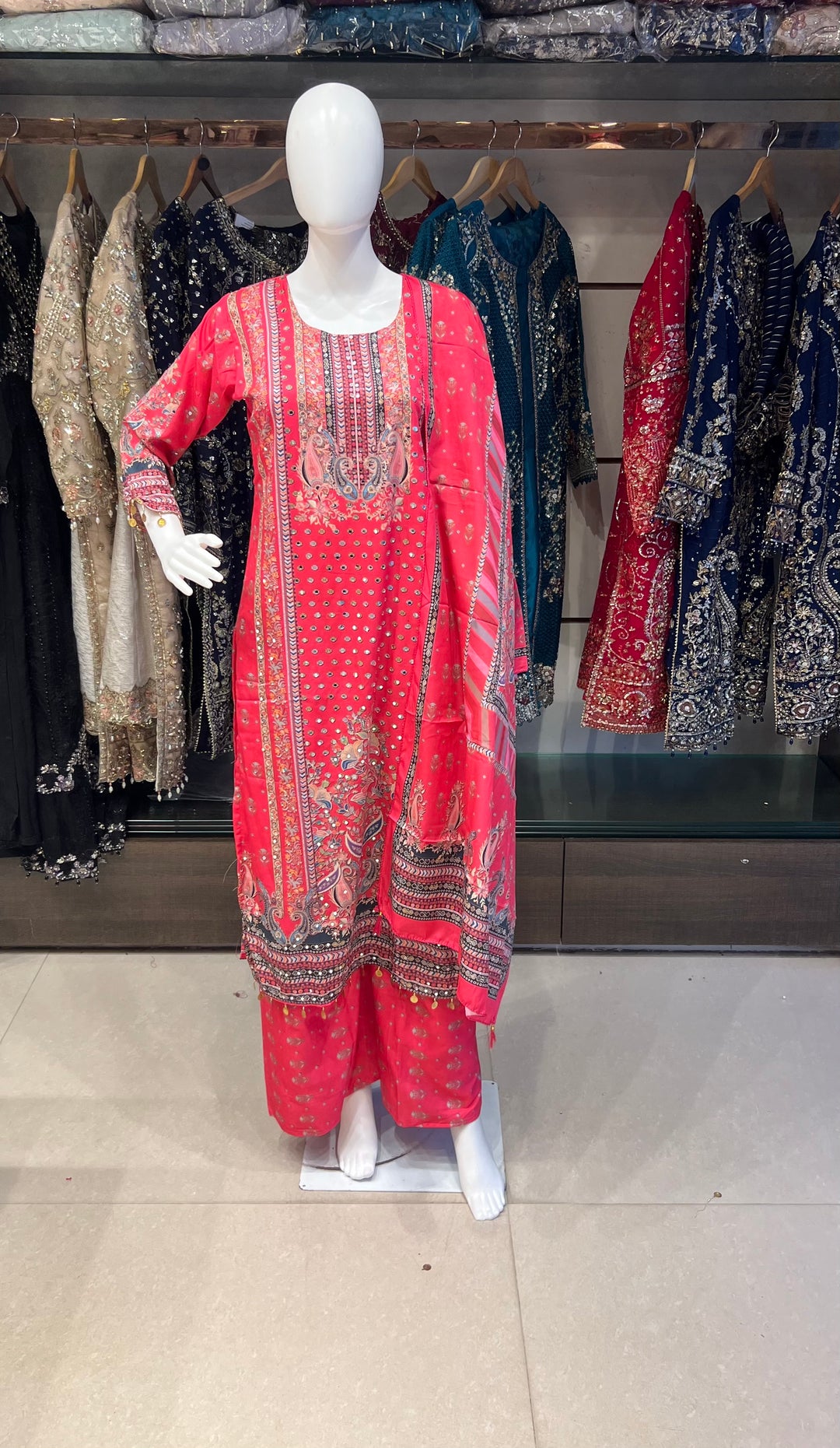 PURE CREPE DESIGNER SUIT-IKKN02